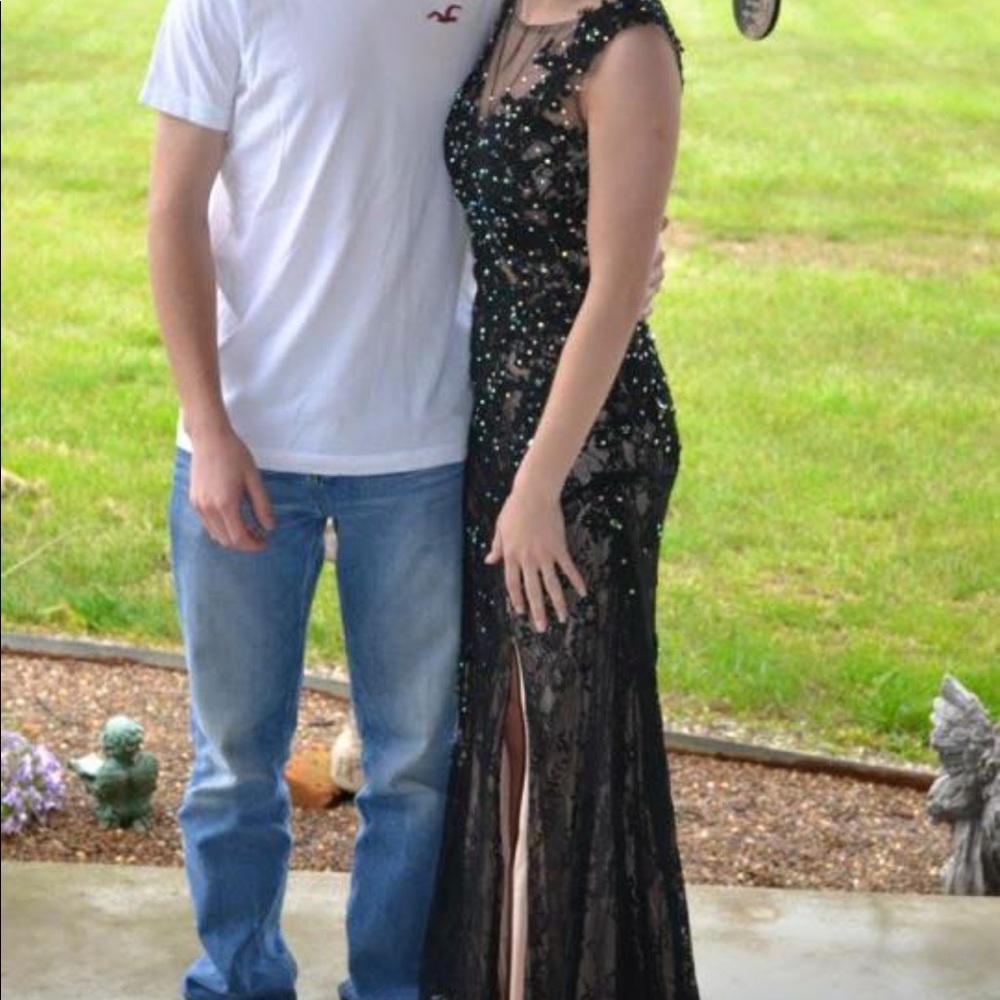 PROM DRESS